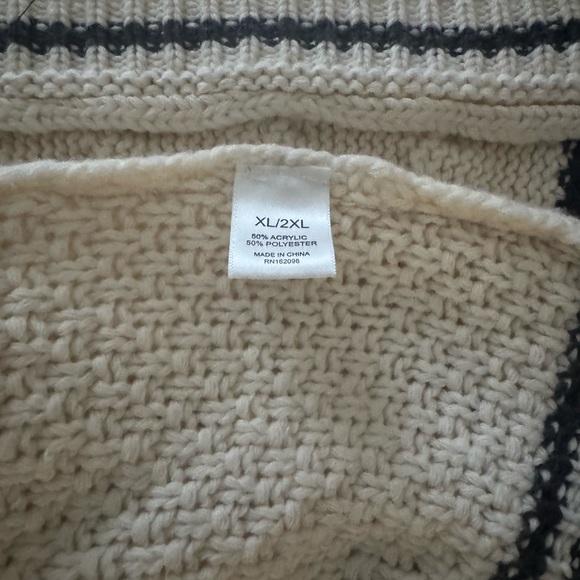 Taylor Swift Folklore Cardigan - Picture 7 of 7